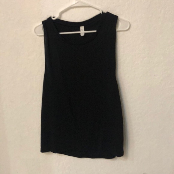 Tank top - Picture 1 of 1